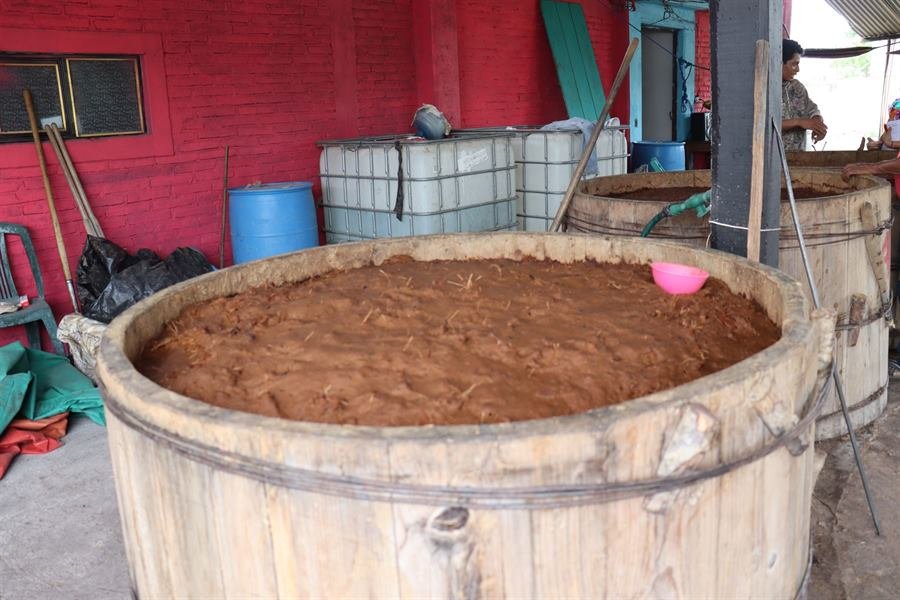 Tinas de madera en fermentación