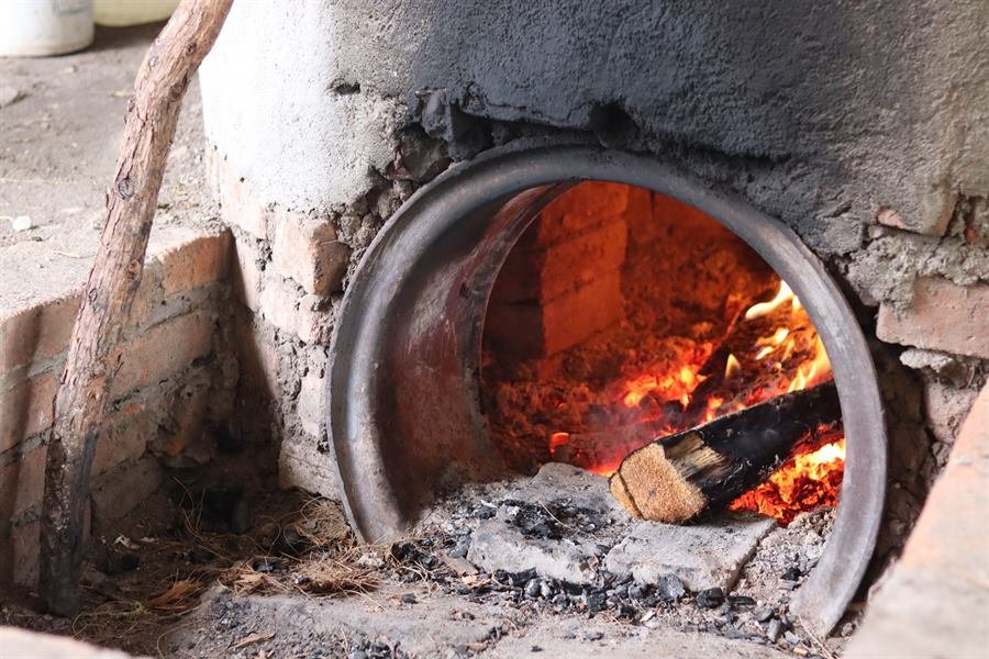 Horno cónico de piedra